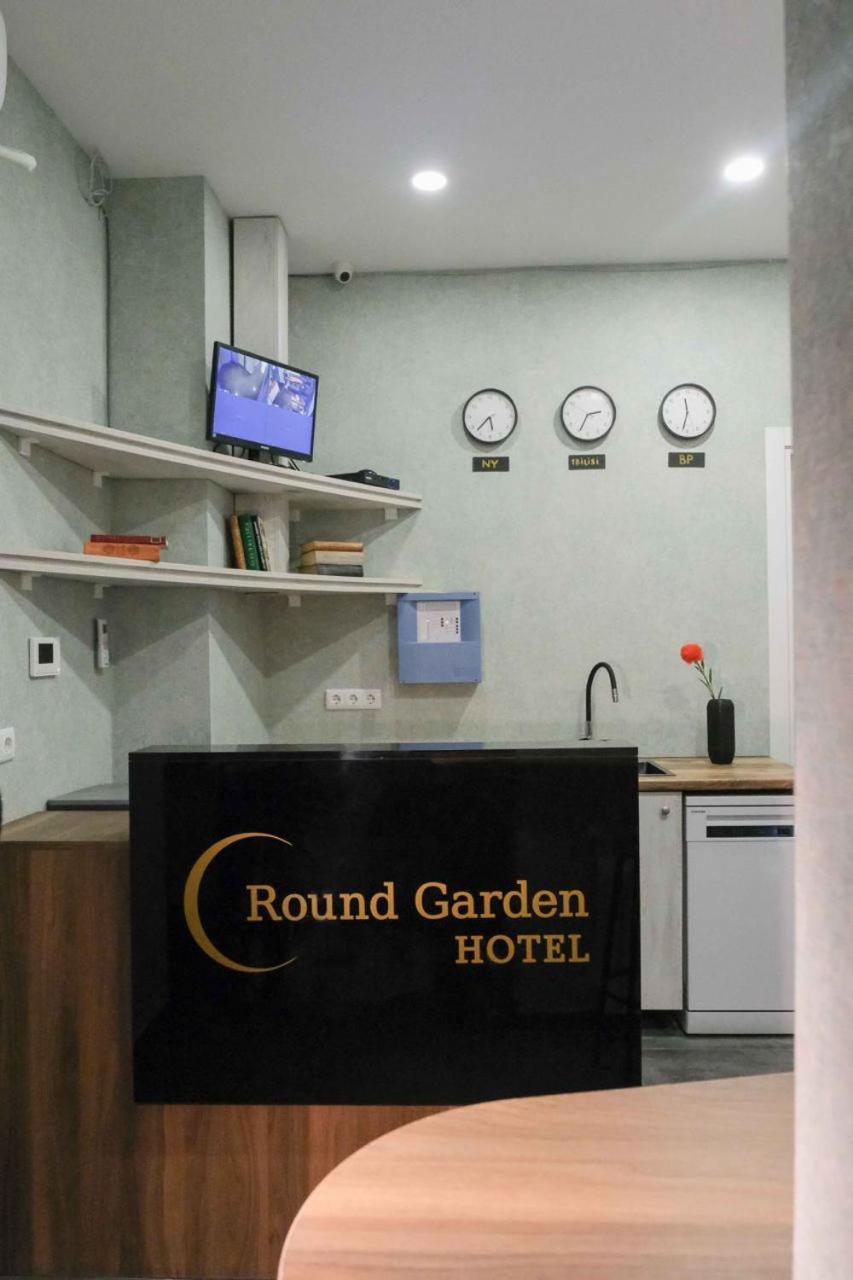 Round Garden Hotel ティビリシ エクステリア 写真